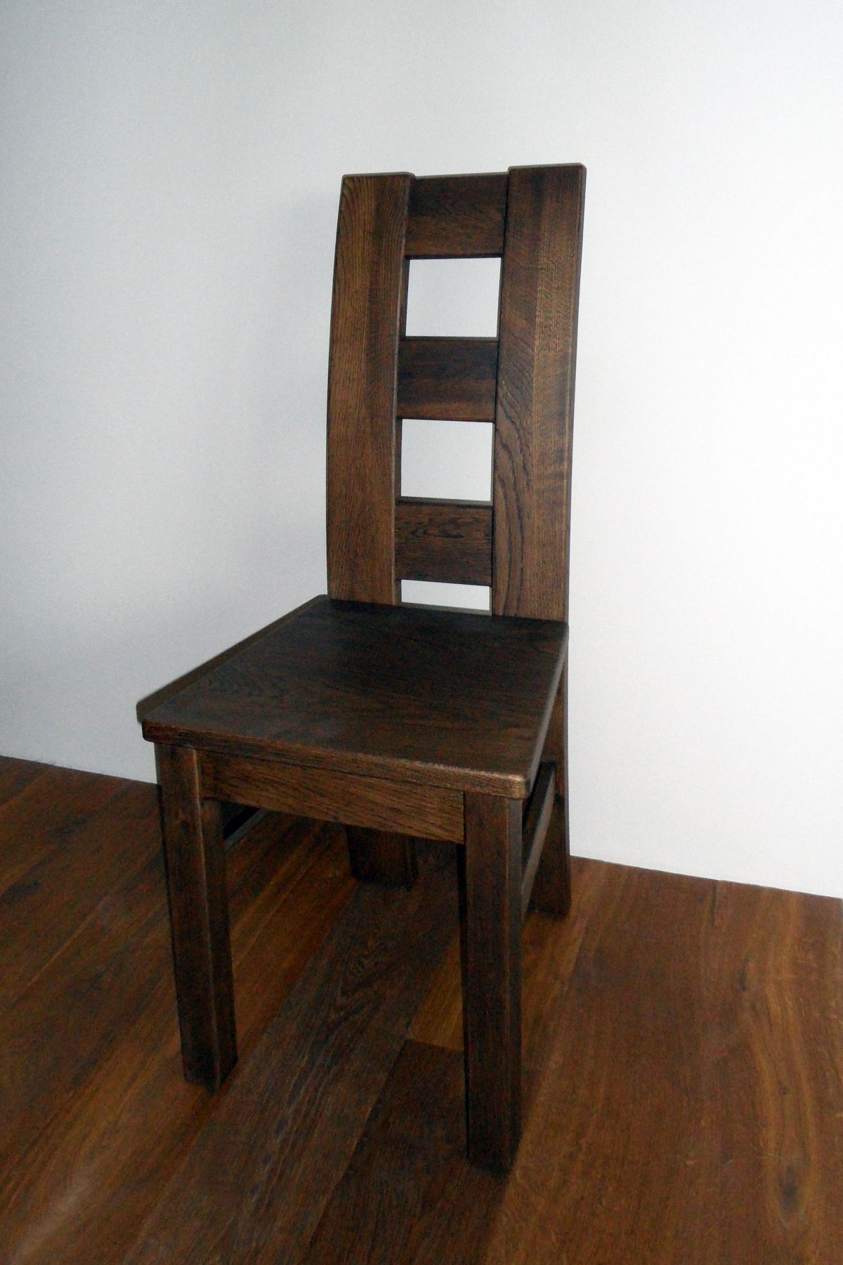 Stół i krzesła z litego drewna 2